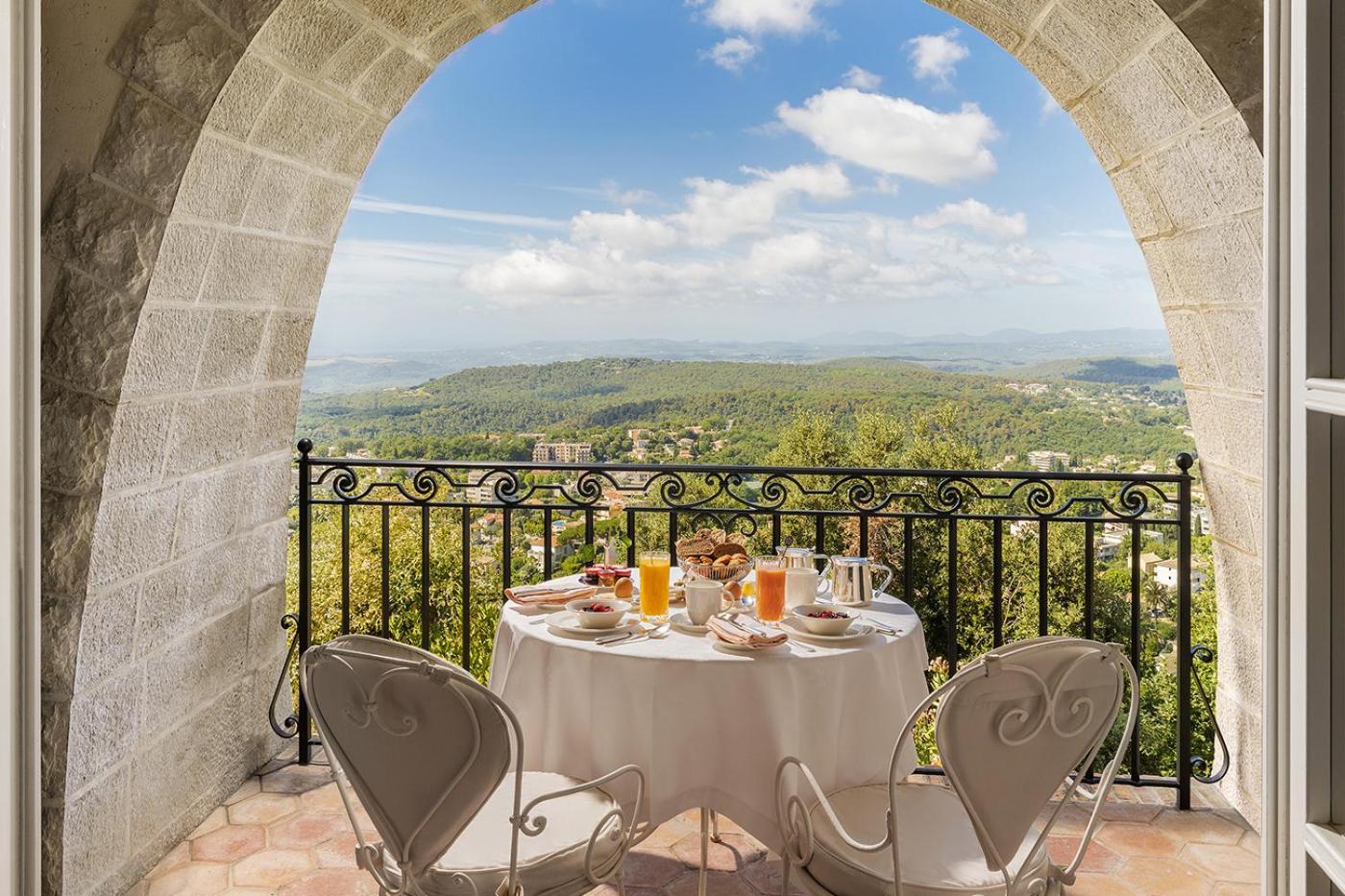 Chateau Saint-Martin & Spa - An Oetker Collection Hotel Vence Bagian luar foto