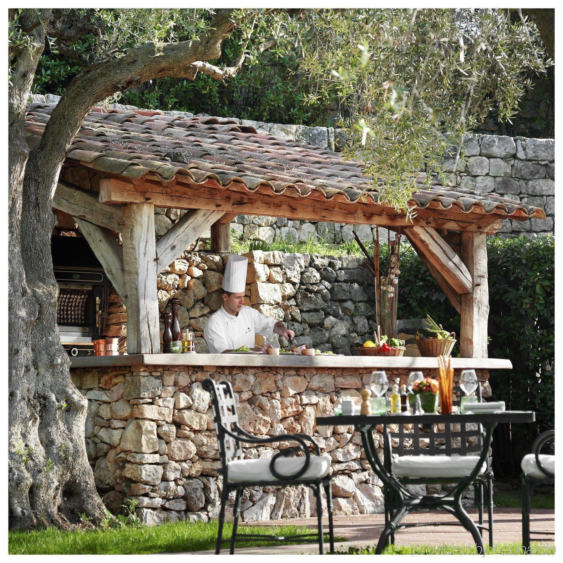 Chateau Saint-Martin & Spa - An Oetker Collection Hotel Vence Bagian luar foto